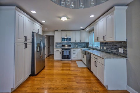 Tiny photo for 8 Steck Court, Bolingbrook, IL 60440 (MLS # 12682726)