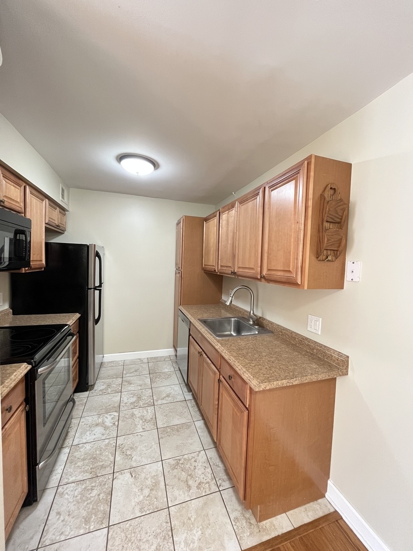 6156 Knoll Way Drive 101