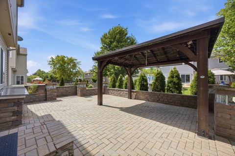 Tiny photo for 228 Norwich Drive, Bartlett, IL 60103 (MLS # 12752490)