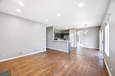 Tiny photo for 228 Norwich Drive, Bartlett, IL 60103 (MLS # 12752490)