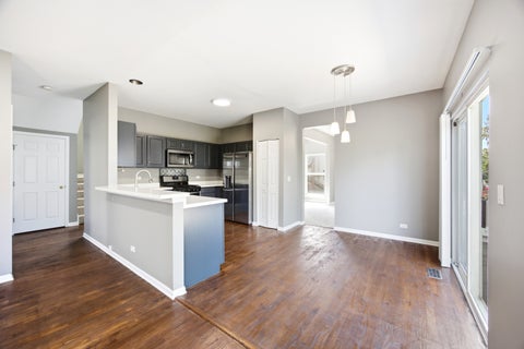 Tiny photo for 228 Norwich Drive, Bartlett, IL 60103 (MLS # 12752490)