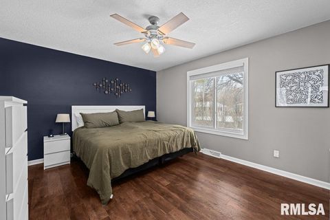 Tiny photo for 4545 ASPEN HILLS Circle, Bettendorf, IA 52722 (MLS # QC4270013)