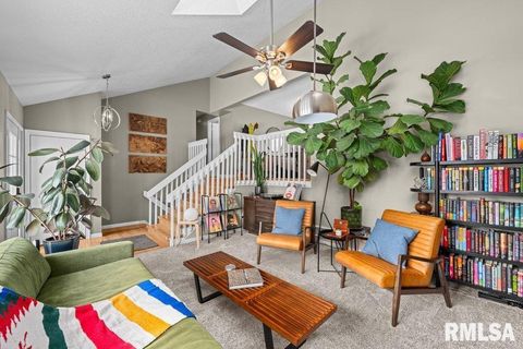 Tiny photo for 4545 ASPEN HILLS Circle, Bettendorf, IA 52722 (MLS # QC4270013)