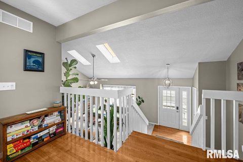 Tiny photo for 4545 ASPEN HILLS Circle, Bettendorf, IA 52722 (MLS # QC4270013)