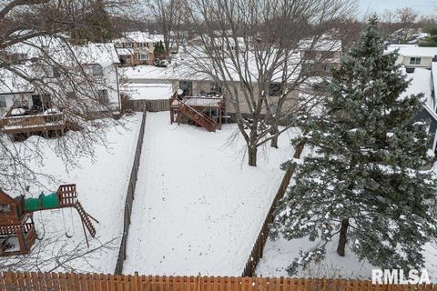 Tiny photo for 4545 ASPEN HILLS Circle, Bettendorf, IA 52722 (MLS # QC4270013)