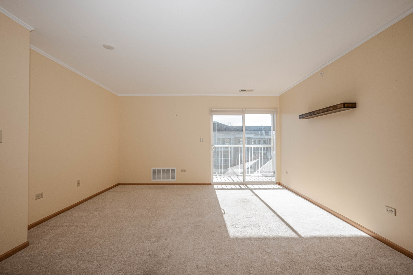 801 N Mclean Boulevard 320