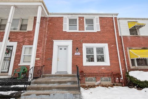 9534 S Euclid Avenue Chicago IL 60617