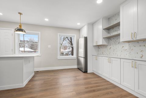 Tiny photo for 9534 S Euclid Avenue, Chicago, IL 60617 (MLS # 12530796)