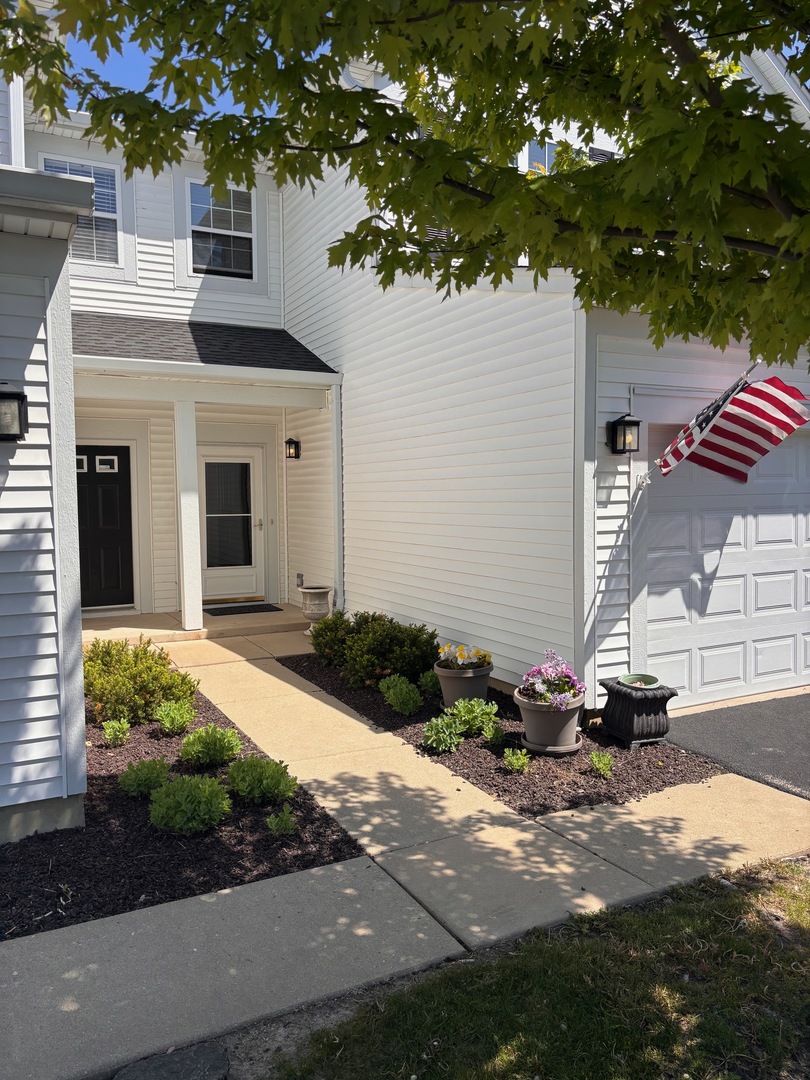 3142 Falling Waters Lane 3142