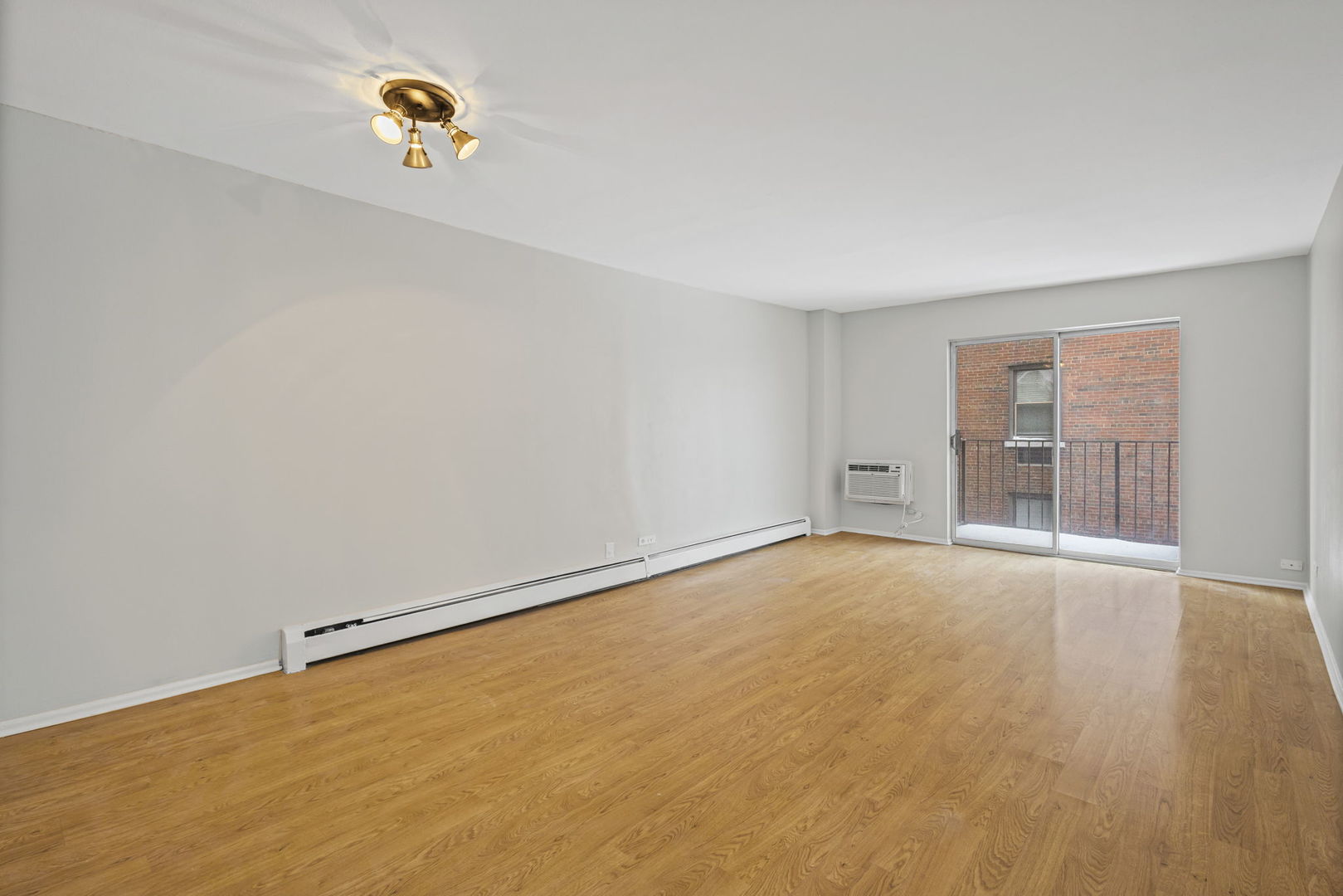 1567 Ridge Avenue 408