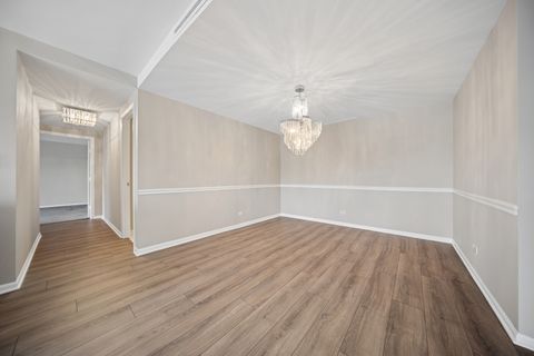 Tiny photo for 44 PARK Lane #232, Park Ridge, IL 60068 (MLS # 12596834)