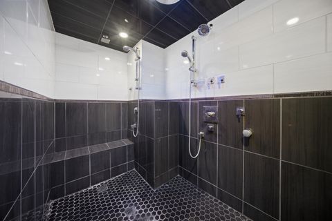 Tiny photo for 44 PARK Lane #232, Park Ridge, IL 60068 (MLS # 12596834)