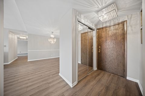 Tiny photo for 44 PARK Lane #232, Park Ridge, IL 60068 (MLS # 12596834)