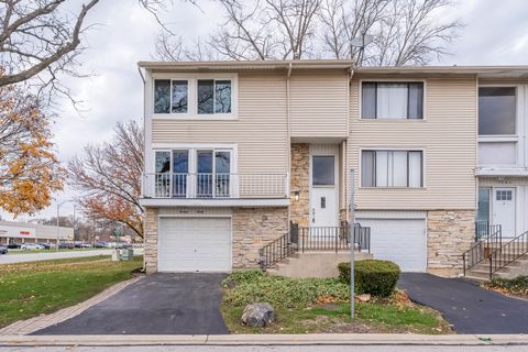 A home in Downers Grove