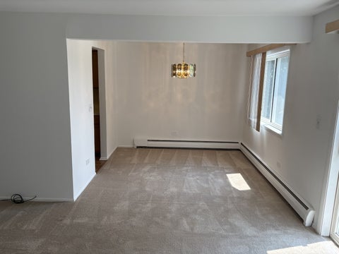 Tiny photo for 2424 E Oakton Street #4F, Arlington Heights, IL 60004 (MLS # 12679492)