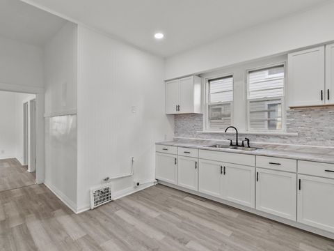 Tiny photo for 13346 S Carondolet Avenue, Chicago, IL 60633 (MLS # 12508490)