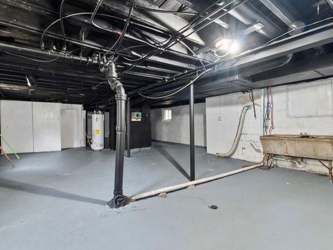 Tiny photo for 13346 S Carondolet Avenue, Chicago, IL 60633 (MLS # 12508490)