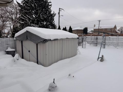 Tiny photo for 793 Timothy Lane, Des Plaines, IL 60016 (MLS # 12536717)