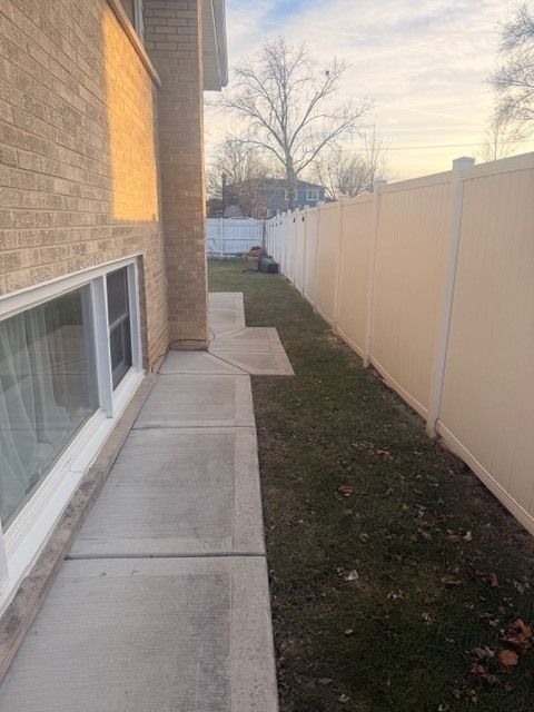 Tiny photo for 793 Timothy Lane, Des Plaines, IL 60016 (MLS # 12536717)