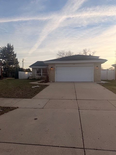 Tiny photo for 793 Timothy Lane, Des Plaines, IL 60016 (MLS # 12536717)