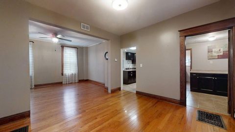 Tiny photo for 118 N Hartwell Street, Gilman, IL 60938 (MLS # 12514905)