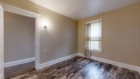 Tiny photo for 118 N Hartwell Street, Gilman, IL 60938 (MLS # 12514905)