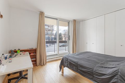 Tiny photo for 5901 N Sheridan Road #2K, Chicago, IL 60660 (MLS # 12579490)