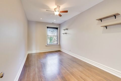 Tiny photo for 1447 W Warner Avenue #3W, Chicago, IL 60613 (MLS # 12505857)