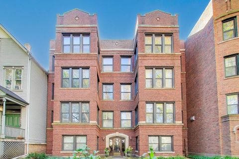 1447 W Warner Avenue 3W Chicago IL 60613
