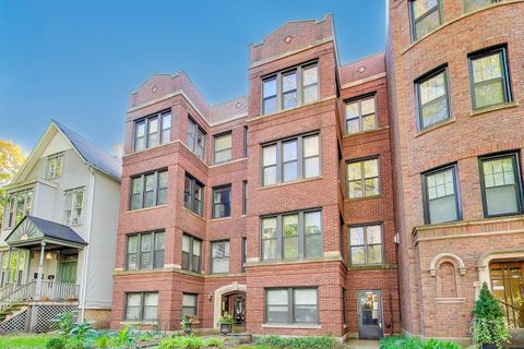 Tiny photo for 1447 W Warner Avenue #3W, Chicago, IL 60613 (MLS # 12505857)