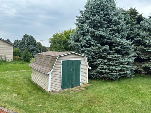 Tiny photo for 409 9th Street, Milledgeville, IL 61051 (MLS # 12690443)