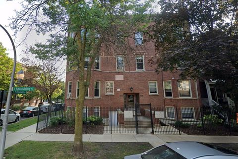 2453 N Spaulding Avenue 1 Chicago IL 60647