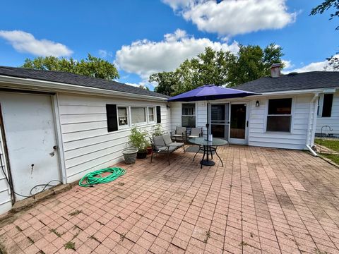Tiny photo for 309 Oakview Avenue, Joliet, IL 60433 (MLS # 12450173)