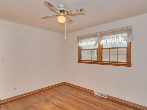 Tiny photo for 15043 Tripp Avenue, Midlothian, IL 60445 (MLS # 12536396)