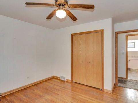 Tiny photo for 15043 Tripp Avenue, Midlothian, IL 60445 (MLS # 12536396)