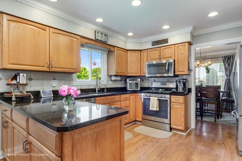 Tiny photo for 5N484 Abilene Trail, Bloomingdale, IL 60108 (MLS # 12663566)