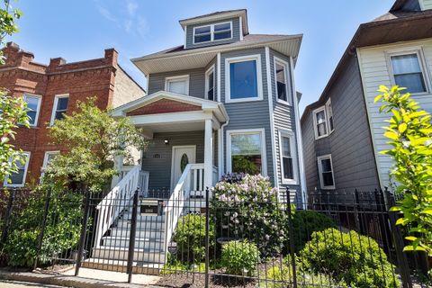 Photo of 2255 N AVERS Avenue, Chicago, IL 60647 (MLS # 12651068)