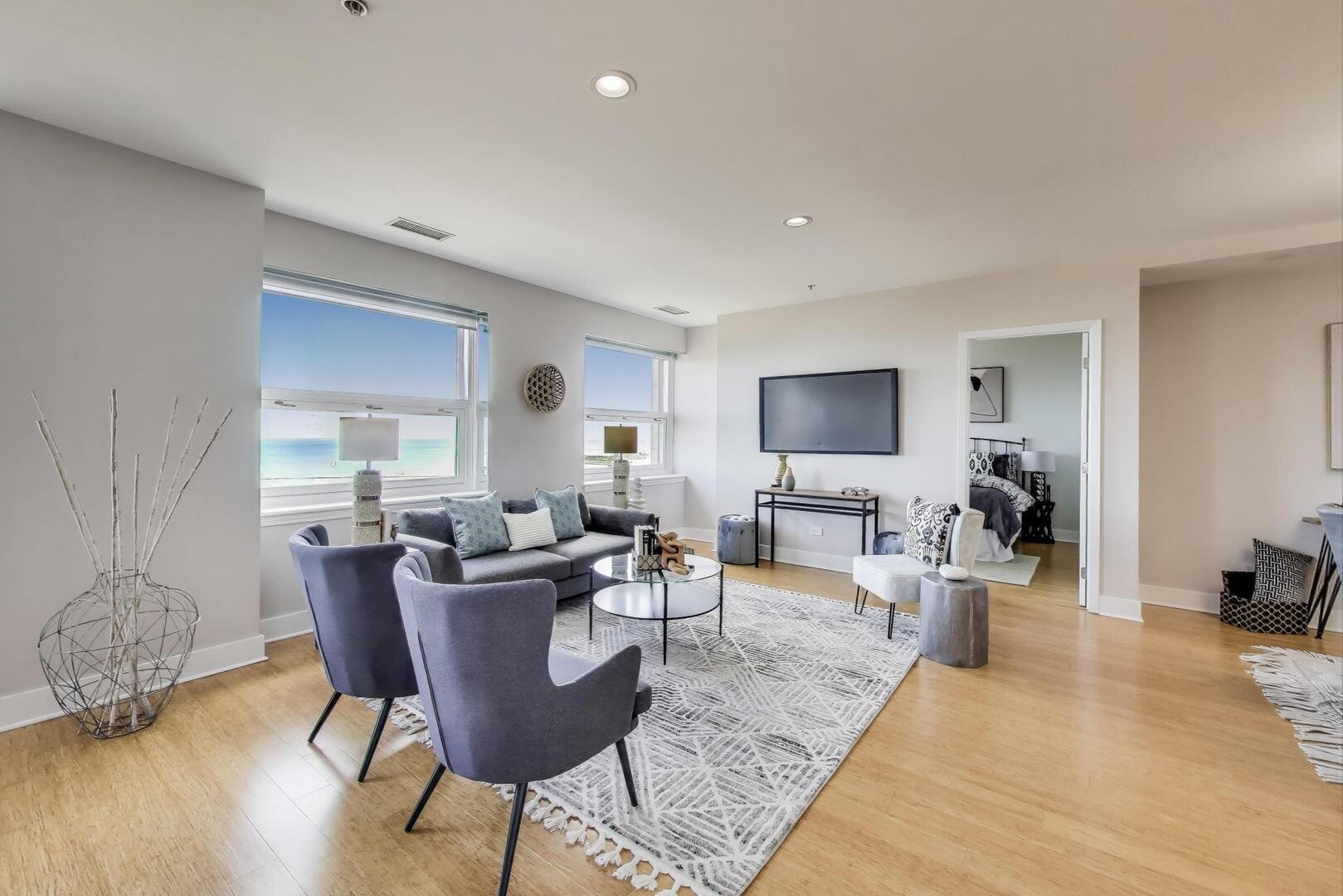 330 S Michigan Avenue 2006