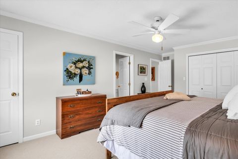 Tiny photo for 2205 Edgewater Place, Champaign, IL 61822 (MLS # 12527956)