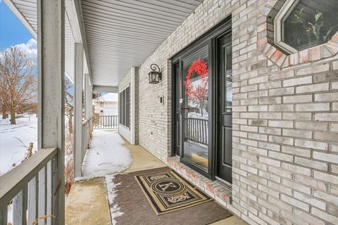 Tiny photo for 2205 Edgewater Place, Champaign, IL 61822 (MLS # 12527956)