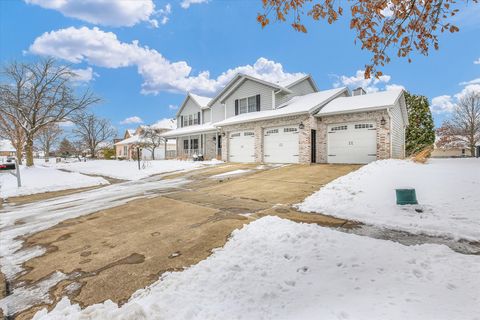 Tiny photo for 2205 Edgewater Place, Champaign, IL 61822 (MLS # 12527956)