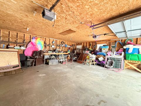 Tiny photo for 410 W Mable Street, Harrisburg, IL 62946 (MLS # 12560362)