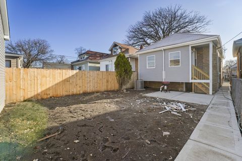 Tiny photo for 8824 S Wood Street, Chicago, IL 60620 (MLS # 12587884)