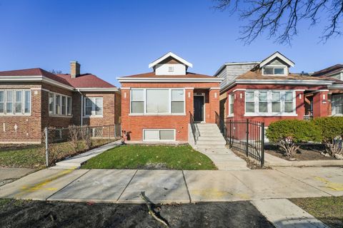 8824 S Wood Street Chicago IL 60620
