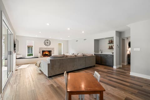 Tiny photo for 11512 Woodglen Lane, Burr Ridge, IL 60527 (MLS # 12701618)