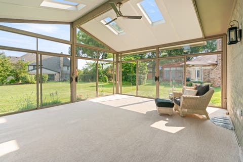 Tiny photo for 11512 Woodglen Lane, Burr Ridge, IL 60527 (MLS # 12701618)