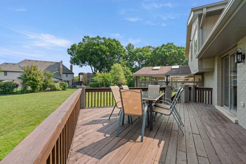 Tiny photo for 11512 Woodglen Lane, Burr Ridge, IL 60527 (MLS # 12701618)