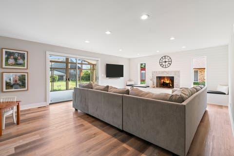 Tiny photo for 11512 Woodglen Lane, Burr Ridge, IL 60527 (MLS # 12701618)