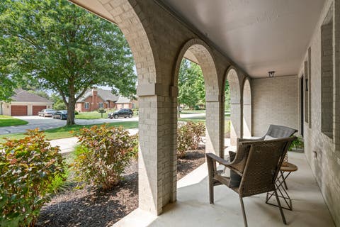 Tiny photo for 11512 Woodglen Lane, Burr Ridge, IL 60527 (MLS # 12701618)