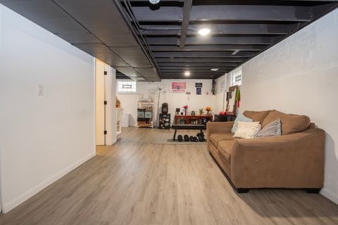 Tiny photo for 5133 N Austin Avenue, Chicago, IL 60630 (MLS # 12489604)